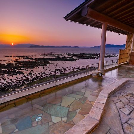 Wakayama Kada Onsen Kada Kaigetsu Hotel Ngoại thất bức ảnh