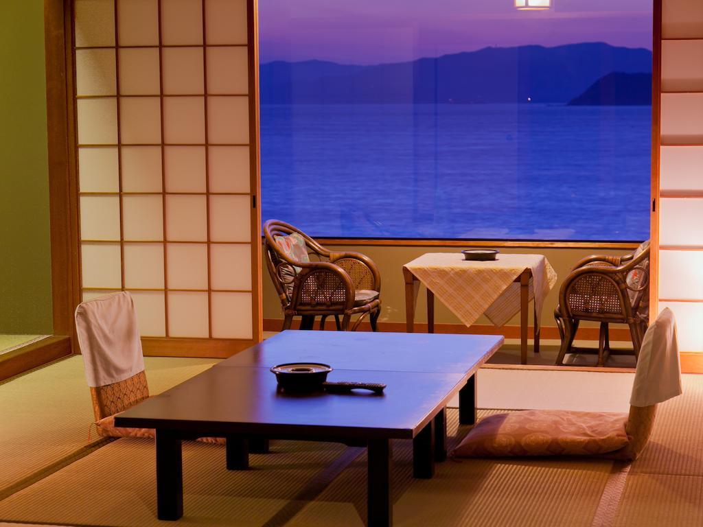 Wakayama Kada Onsen Kada Kaigetsu Hotel Phòng bức ảnh