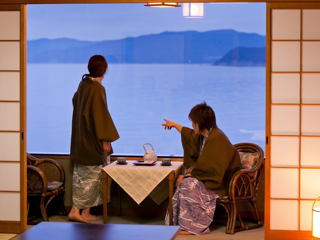 Wakayama Kada Onsen Kada Kaigetsu Hotel Phòng bức ảnh