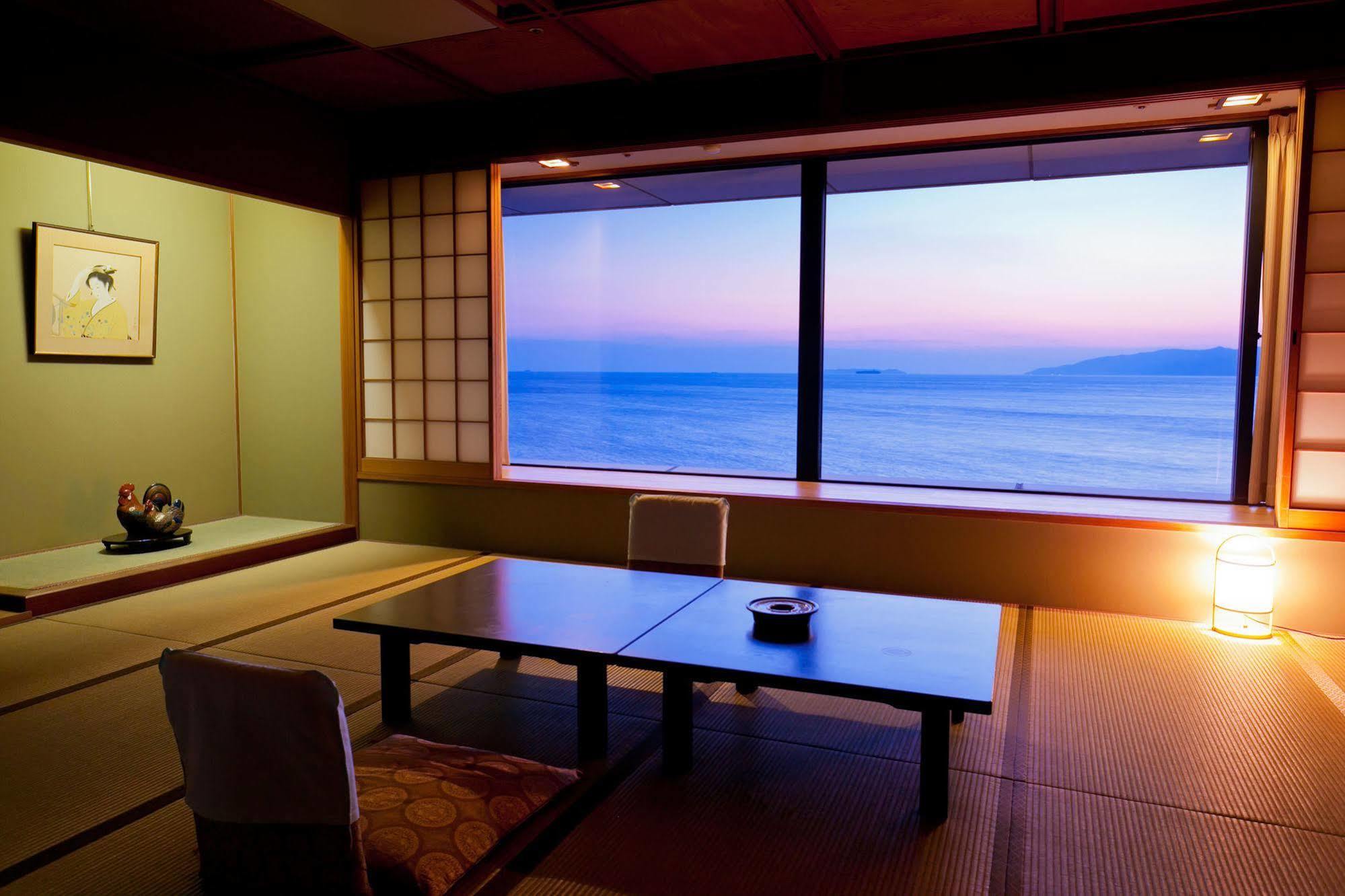 Wakayama Kada Onsen Kada Kaigetsu Hotel Ngoại thất bức ảnh