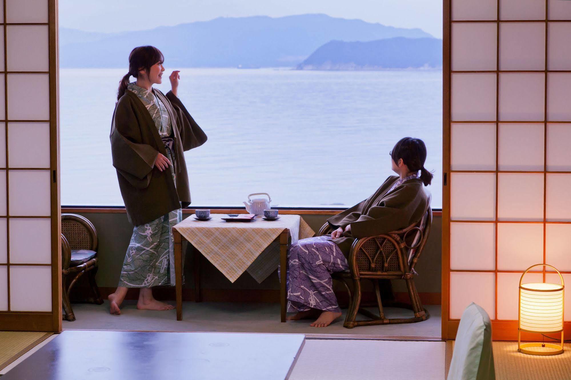 Wakayama Kada Onsen Kada Kaigetsu Hotel Ngoại thất bức ảnh