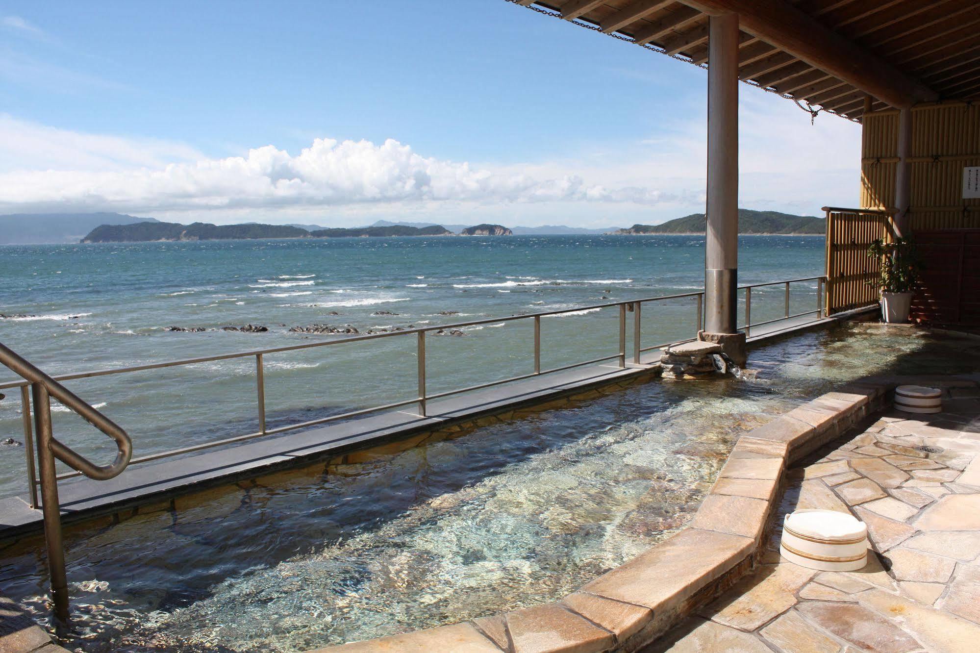 Wakayama Kada Onsen Kada Kaigetsu Hotel Ngoại thất bức ảnh
